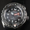 Super Titanium mechanical diver with strap extender Spring and Summer Collection Citizen