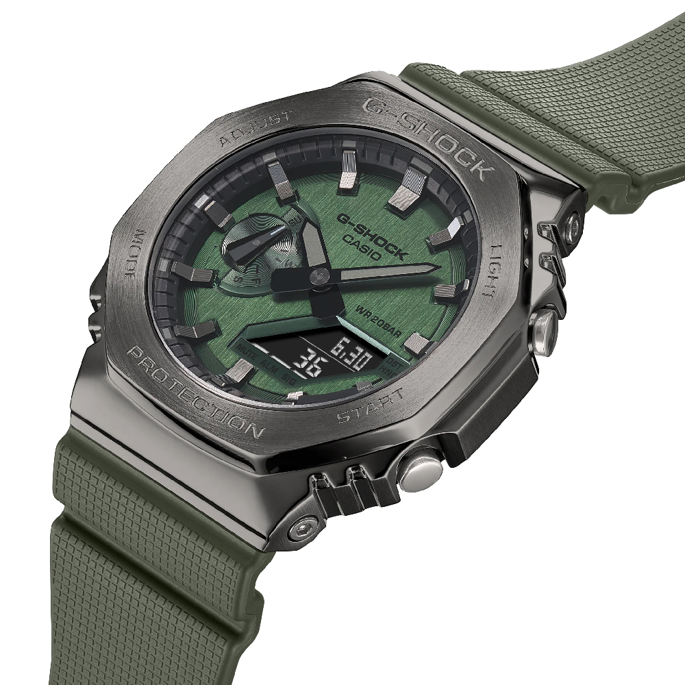 G-Shock G-Metal GM-2100B-3AER Metal Covered CasiOak Watch