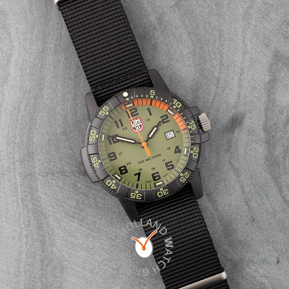 luminox turtle giant