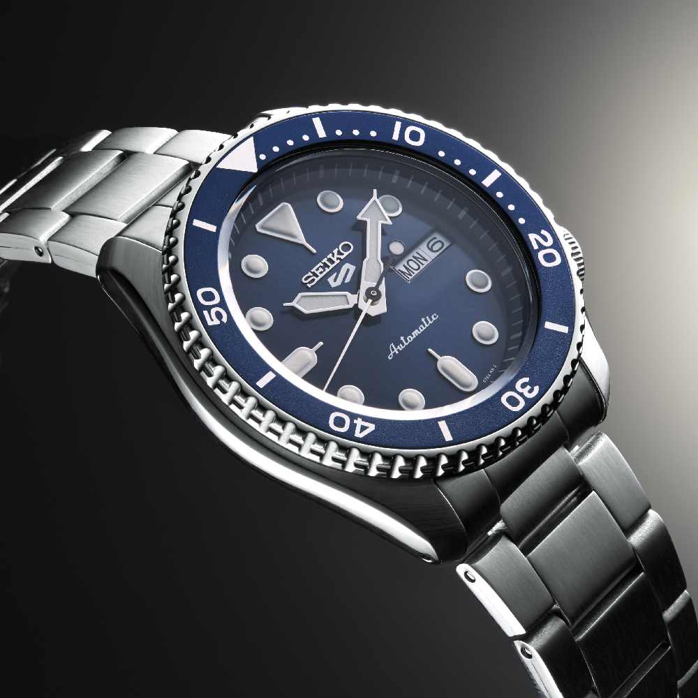 Seiko 5 Sports SRPD51K1 Seiko 5 Watch • EAN: 4954628232106 • Watch.co.uk