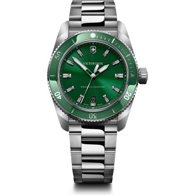 Victorinox Maverick 242096 Watch