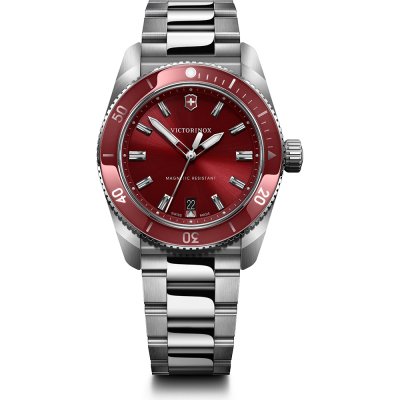 Victorinox Maverick 242098 Watch