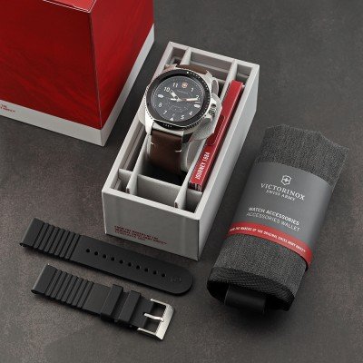 Victorinox Journey 1884 241976.1 Watch
